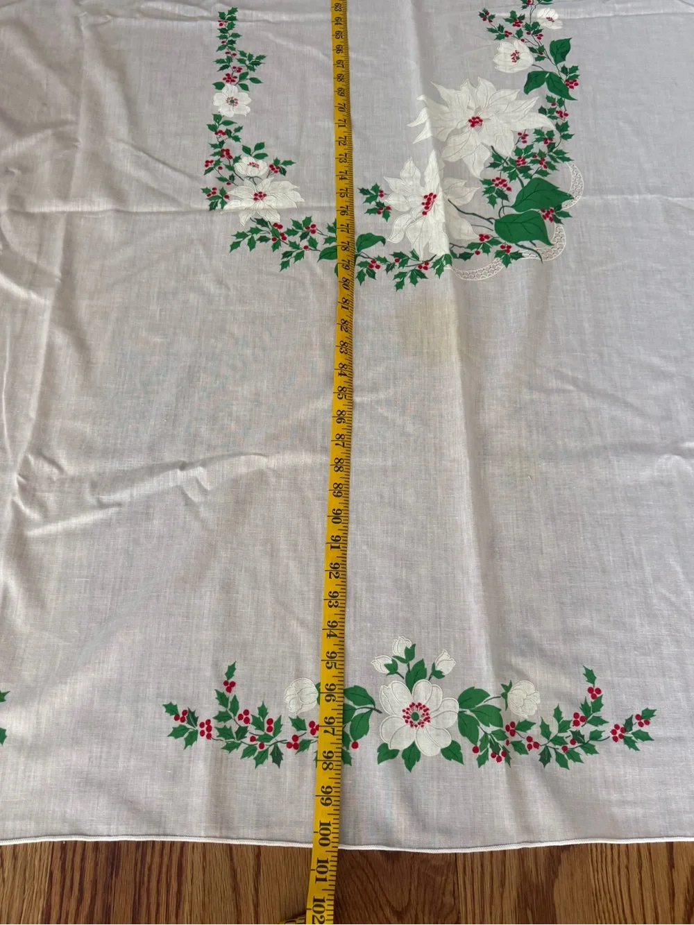 Vintage Poinsettia Holiday Tablecloth - Red, White & Green